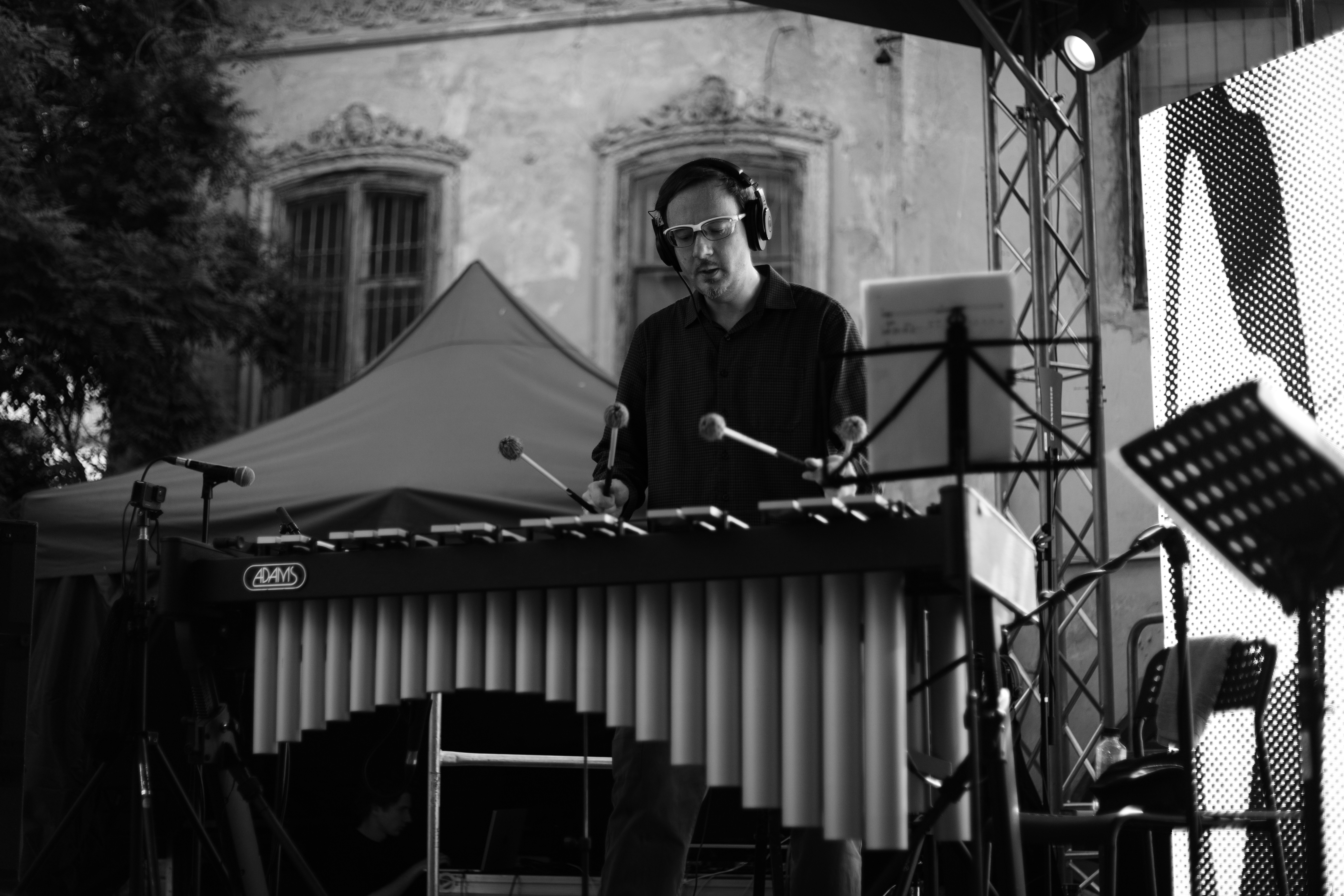 Artcor vibes — jazz photo by Andrei Marian | All About Jazz