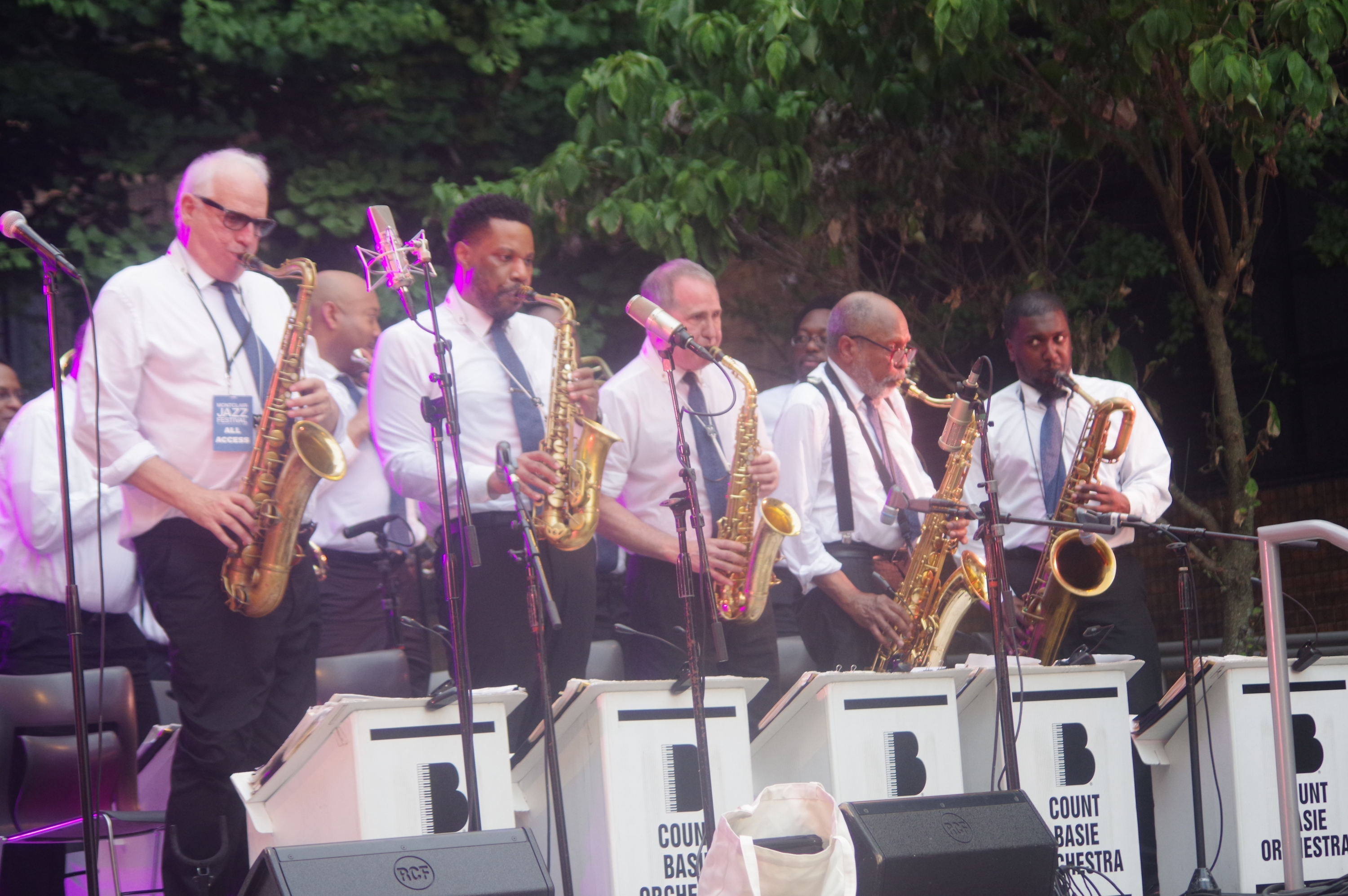 Count Basie Orchestra — jazz photo by Lee Whiteman | All About Jazz