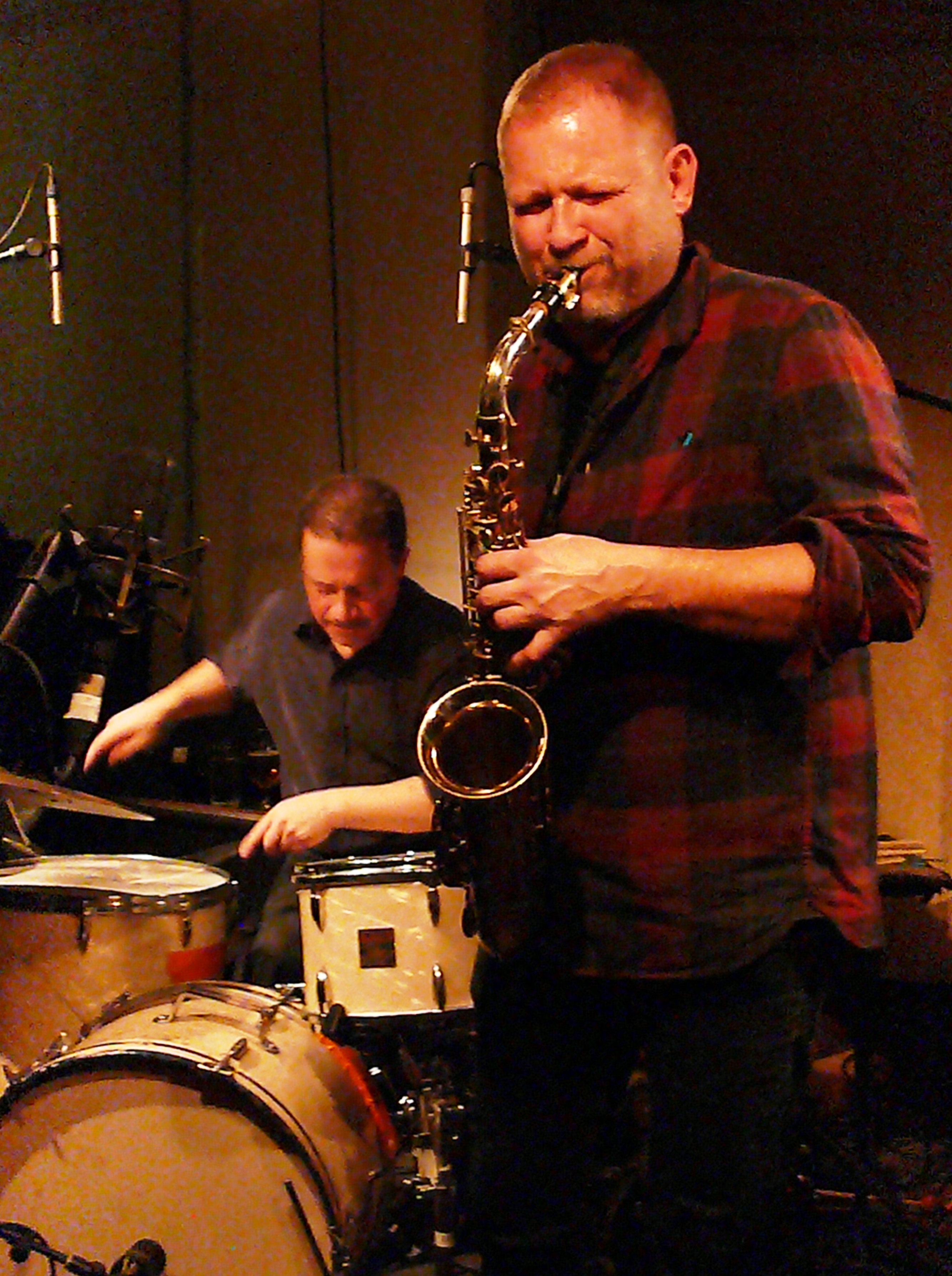 Mark Sanders and Mikolaj Trzaska at Cafe Oto, London in December 2016