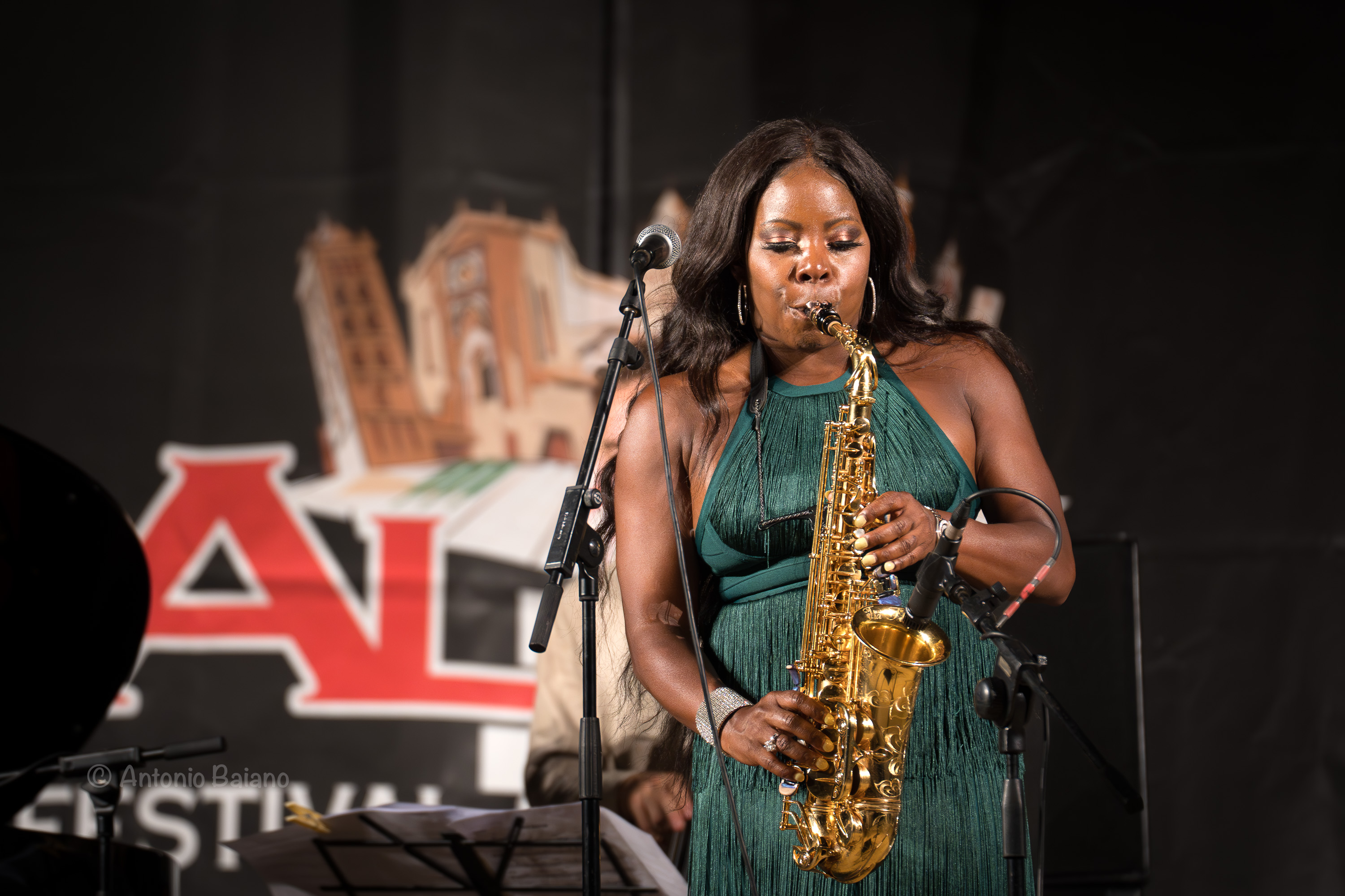 Tia Fuller