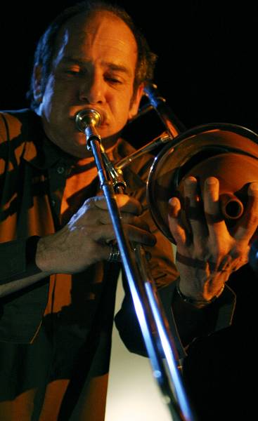 Jean-Jacques Pedretti with "Kawthar" at Catalyse, Geneva, Switzerland, April 2006