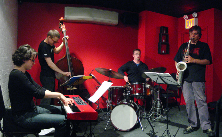 Kris Davis Quartet with Tony Malaby, Eivind Opsvik and Jeff Davis - Black Pearl 2006