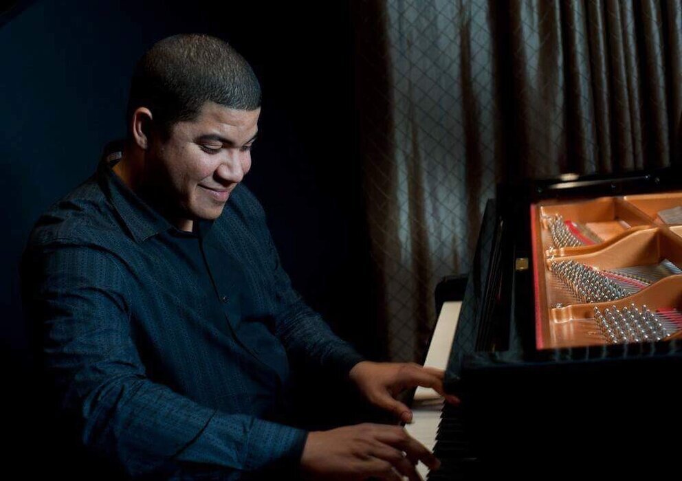 Untitled Jazz Photo — jazz photo by Evvnt | All About Jazz