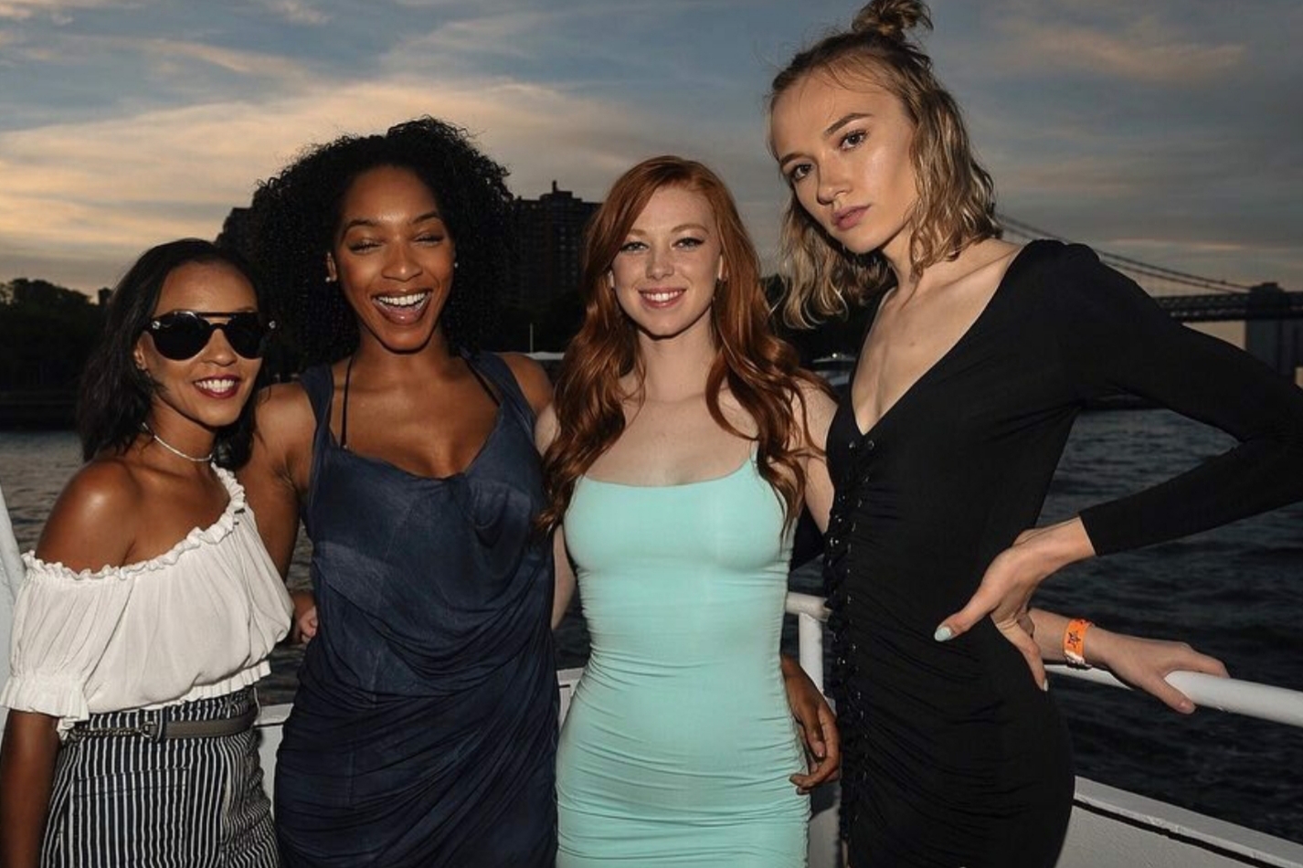 Nyc Memorial Day Sunday Yacht Party Cruise At Skyport Marina