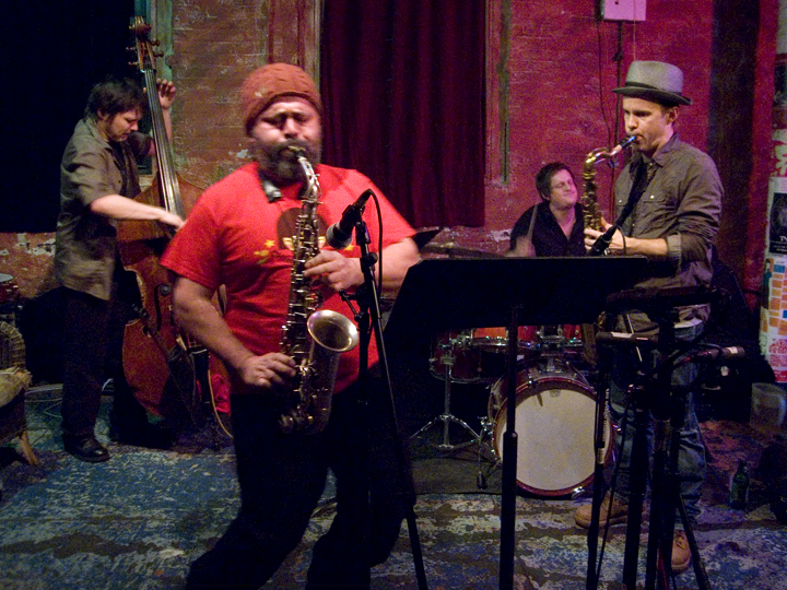 Chris Speed, Oscar Noriega, Trevor Dunn &Amp; Jim Black - D'Angelo Benefit, Tea Lounge 2008