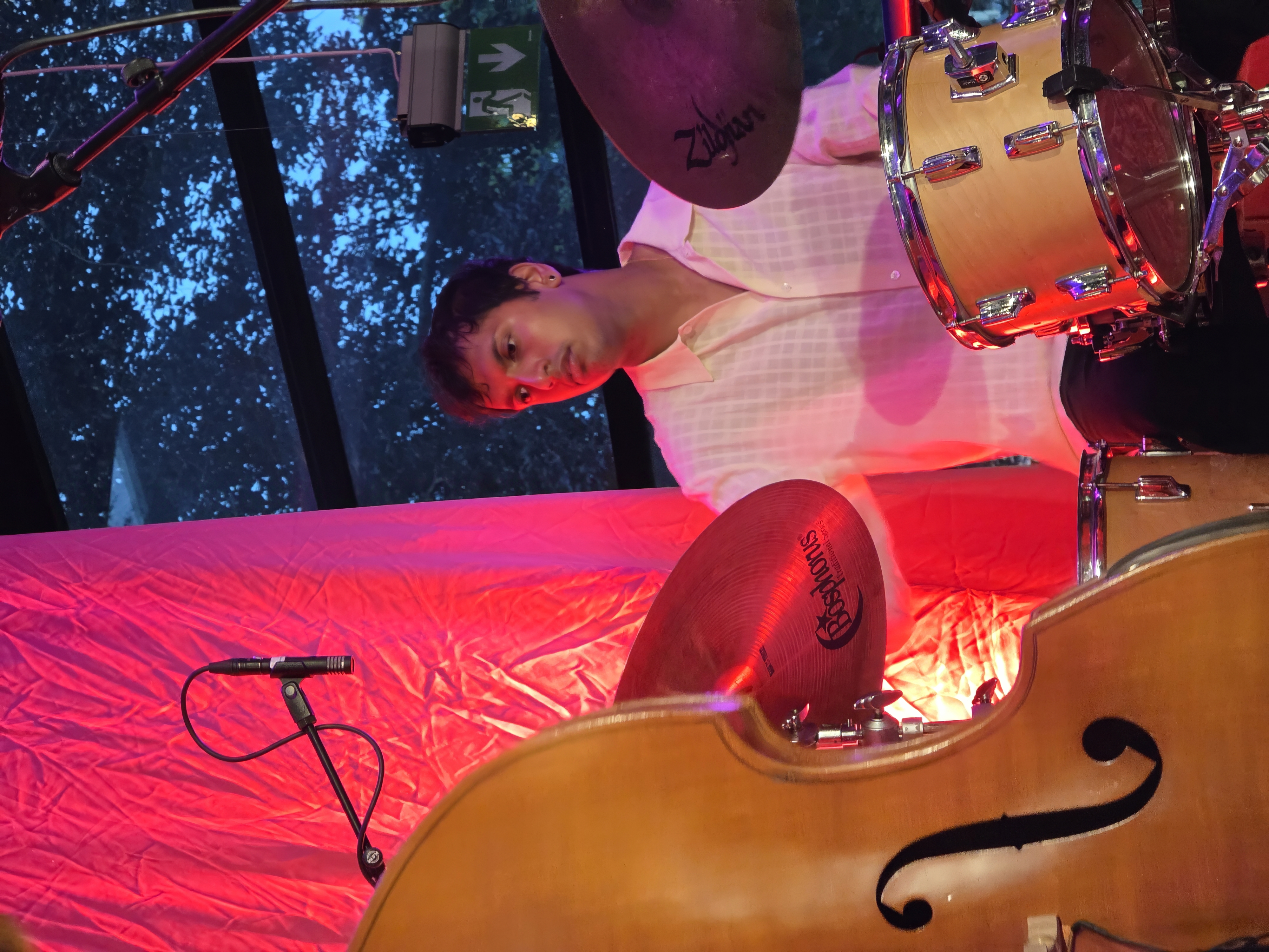 Rino Sivathas jamming at Kroa, Moldejazz 2026 — jazz photo by Daniel Mège | All About Jazz