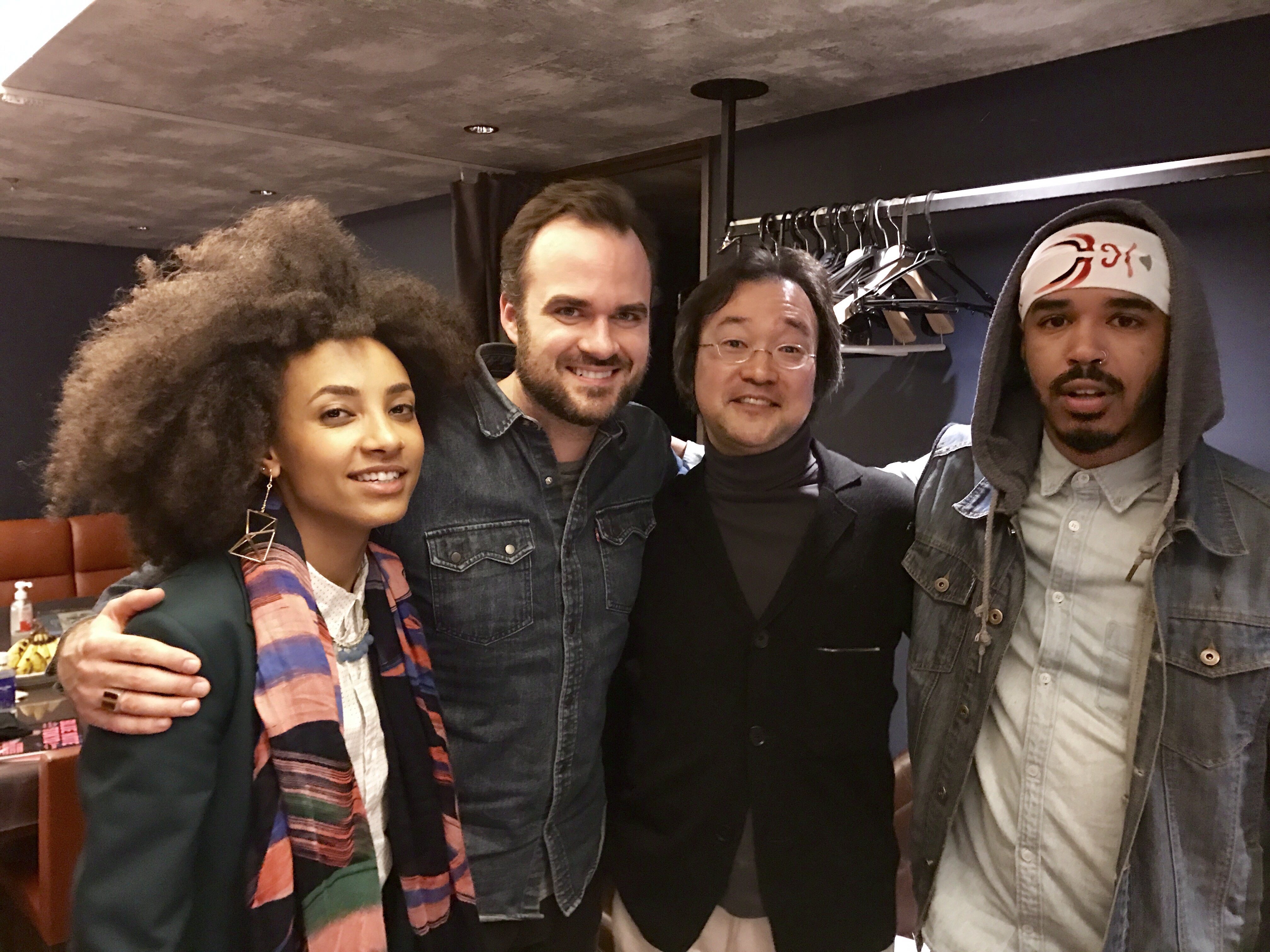 Super Fan Hiroyuki Masuko with Esperanza Spalding, Matthew Stevens & Justin Tyson @ Blue Note Tokyo