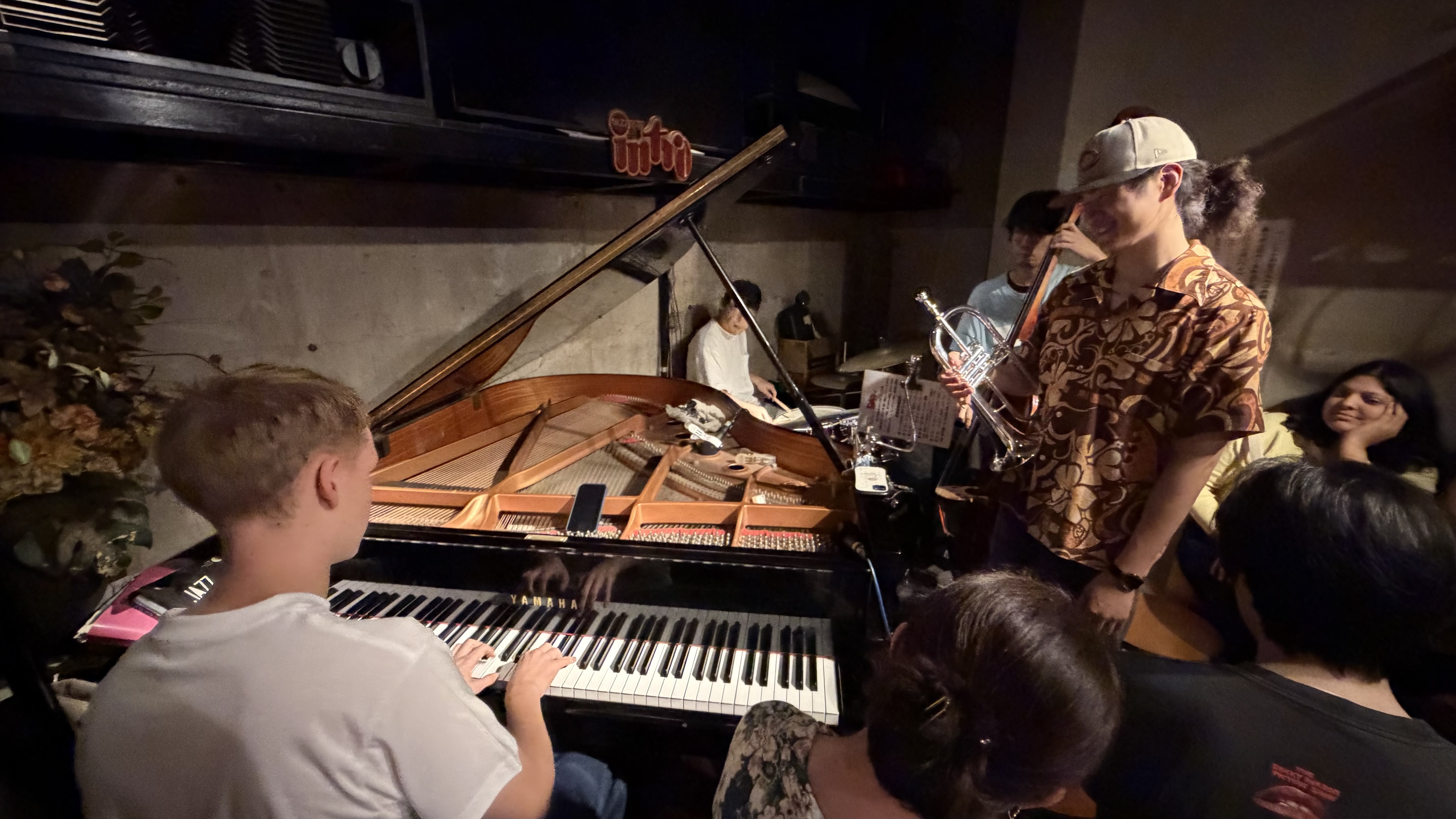 Alexander Wittges Jazz Spot Intro Tokyo — jazz photo by Alexander Wittges | All About Jazz