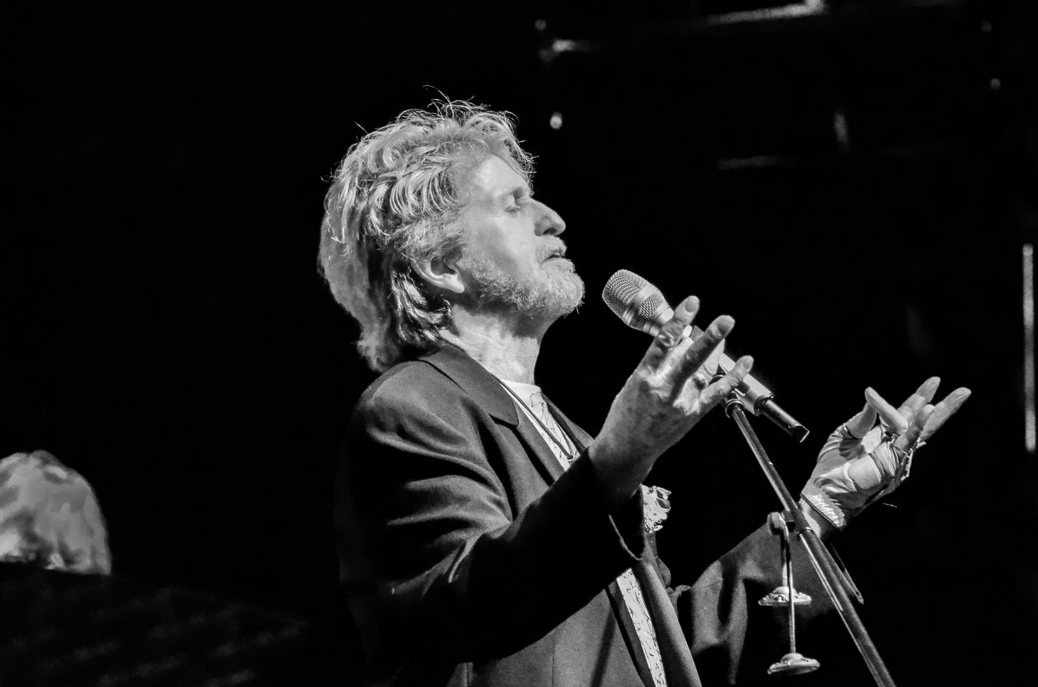 Anderson, Rabin and Wakeman at the Paramount on 10/22/2016.