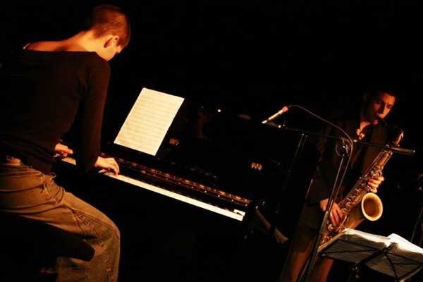 Alice Perret and Guillaume Perret with "Duo Alice Perret and Guillaume Perret" at Catalyse, Geneva, Switzerland, 2005