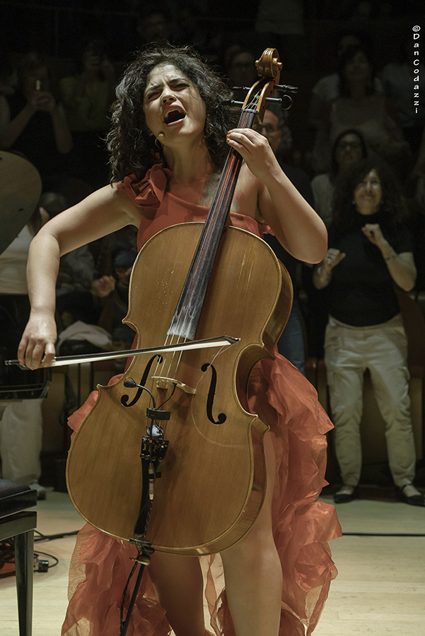 Ana Carla Maza