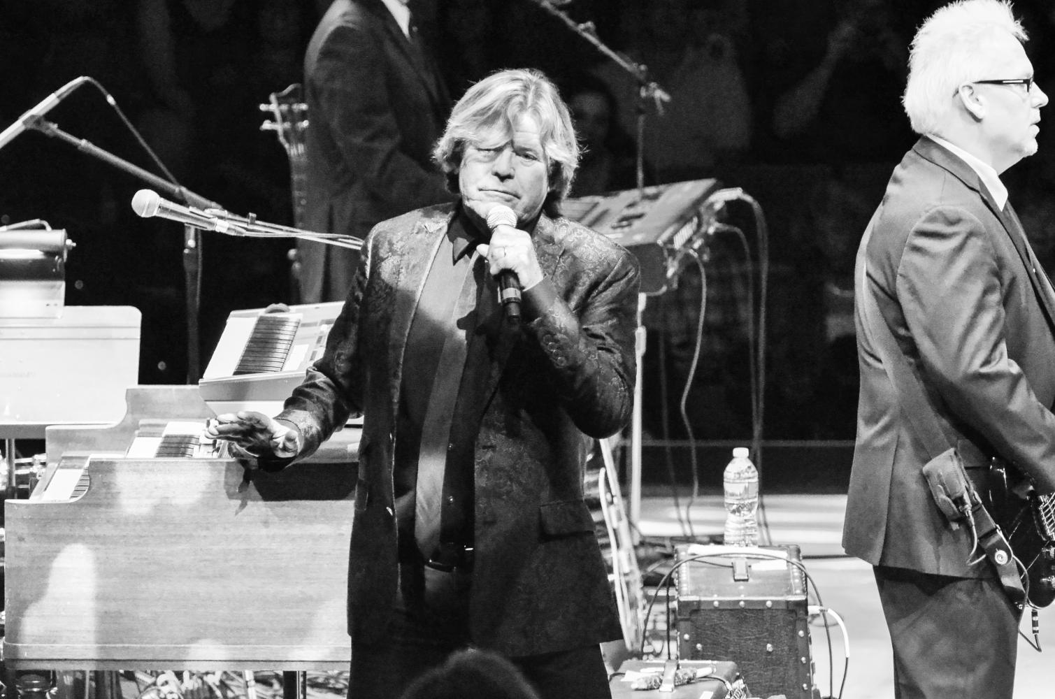Hot Autumn Nights at NYCB Theatre at Westbury on 9-17-2016.