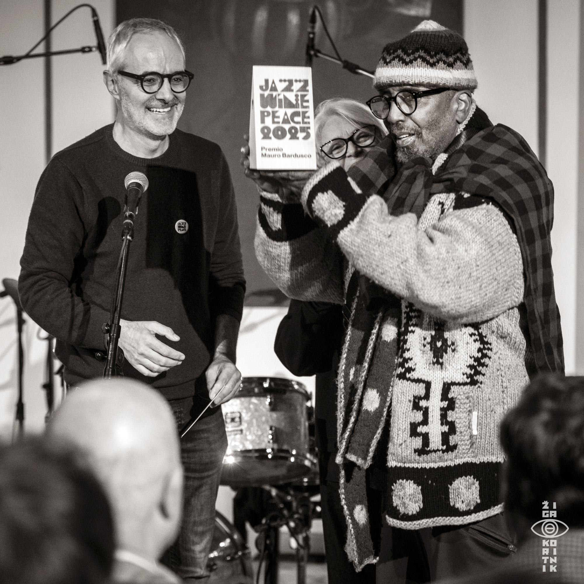 William Parker receiving Mauro Bardusco Prize