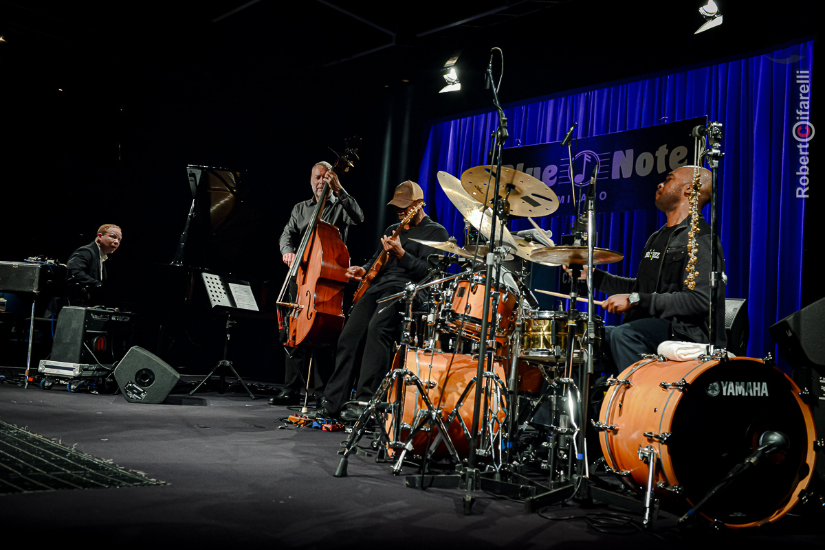 Craig Taborn, Dave Holland, Eric Harland, Kevin Eubanks — jazz photo by Roberto Cifarelli | All About Jazz