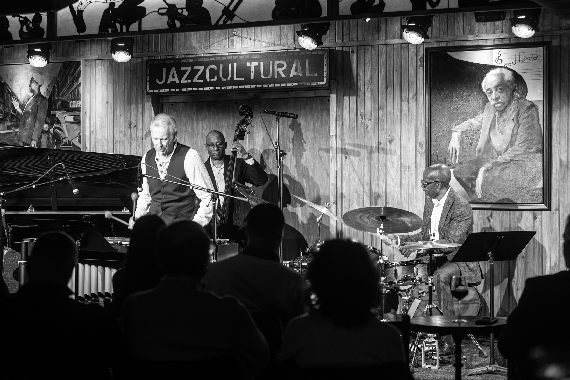 Joe Locke Quartet   — jazz photo by Tanja Momcilovic | All About Jazz