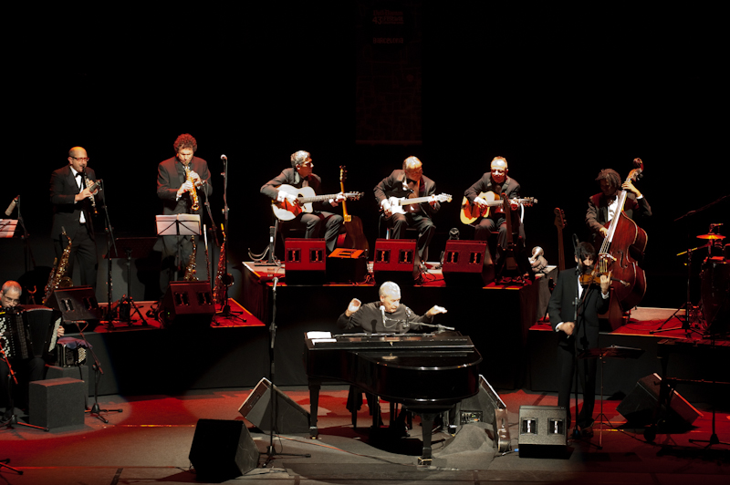 Paolo Conte live in Barcelona© Michael Weintrob