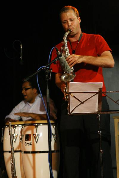 Manuel Gesseney and Edwin Sanz with "Tropicalismo-Carte Blanche Matthieu Rossignely" at the Sud Des Alpes, Amr, Geneva, Switze