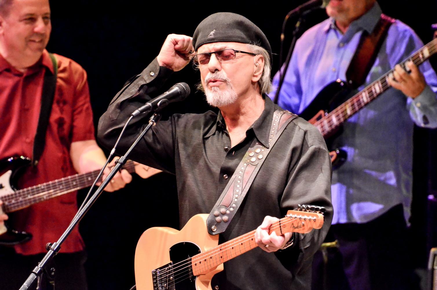 Dion at NYCB Theatre at Westbury, July 29, 2016.