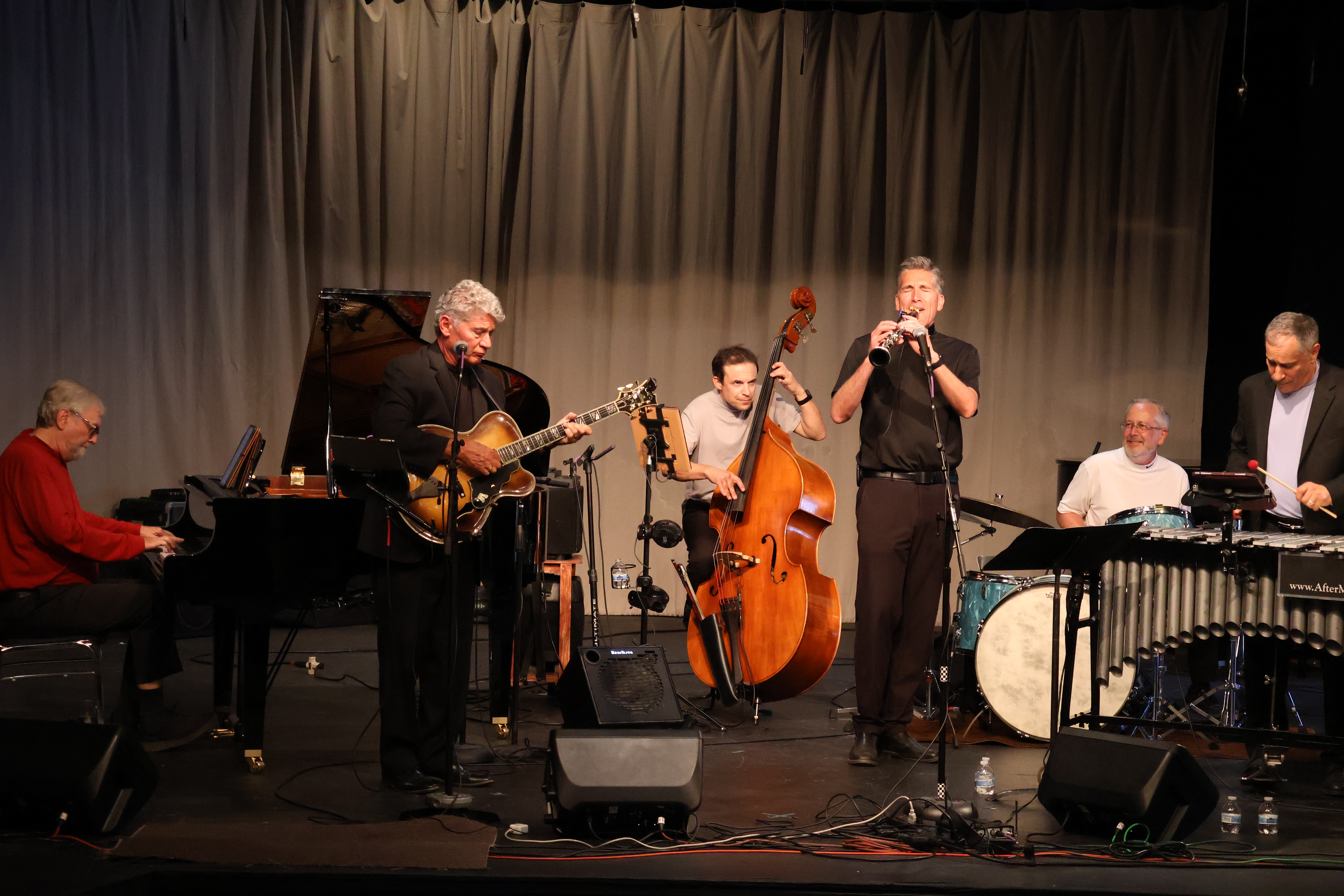 Untitled Jazz Photo — jazz photo by Roger Campbell | All About Jazz