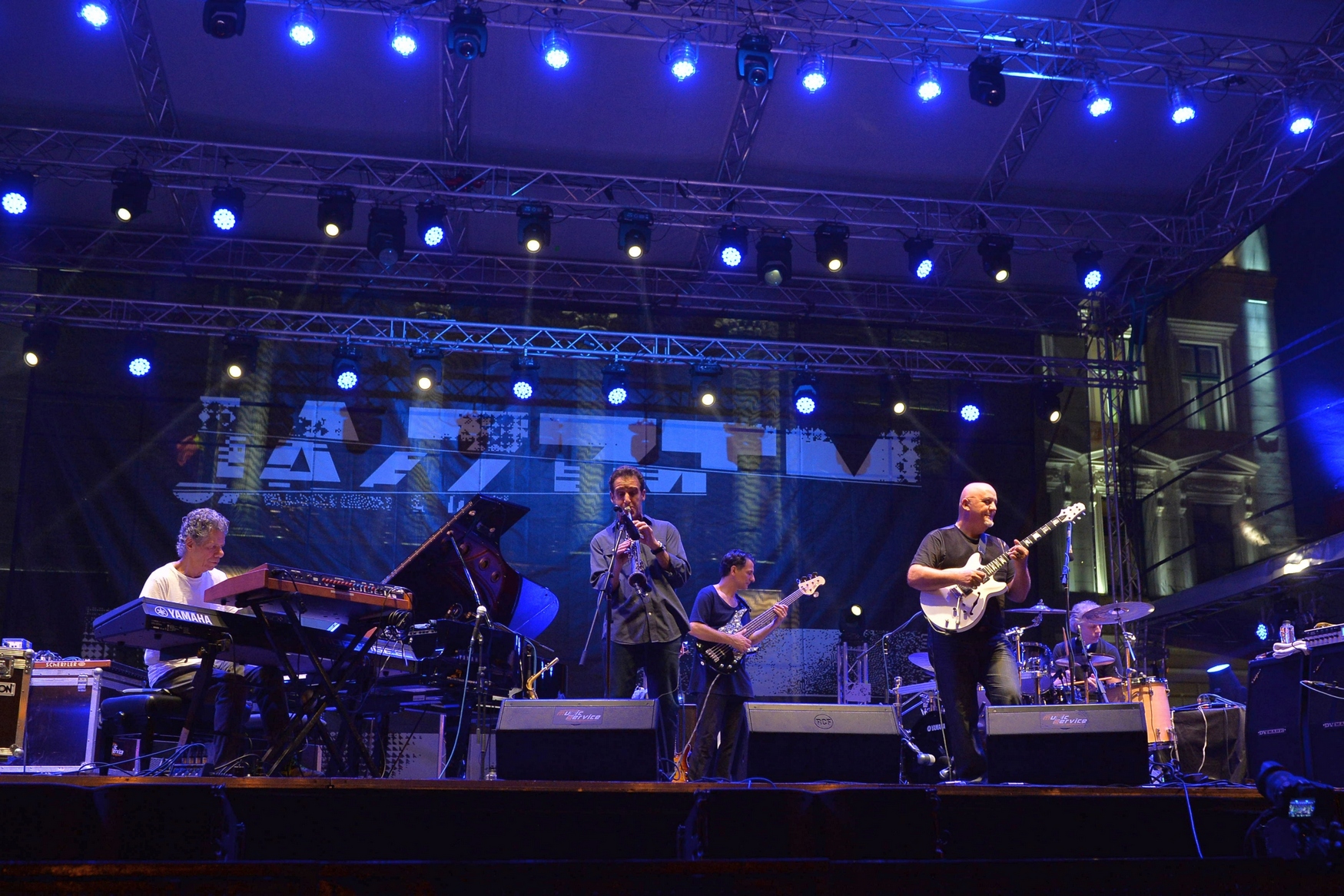 The Chick Corea Elektric Band feat. Frank Gambale, Eric Marienthal, John Patitucci și Dave Weckl at JazzTM Festival 