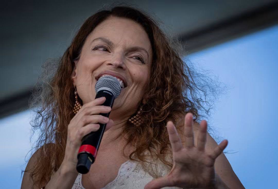 Roberta Gambarini — jazz photo by Paul Rauch | All About Jazz
