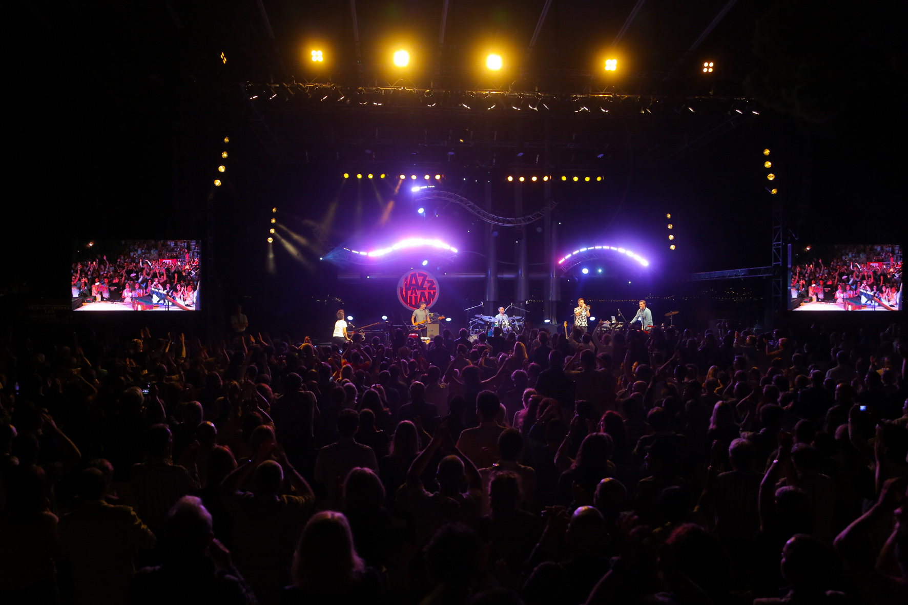 Jazz à Juan 2014 Stage in Friont of the Sea — jazz photo by Jean-Pierre Goffin | All About Jazz