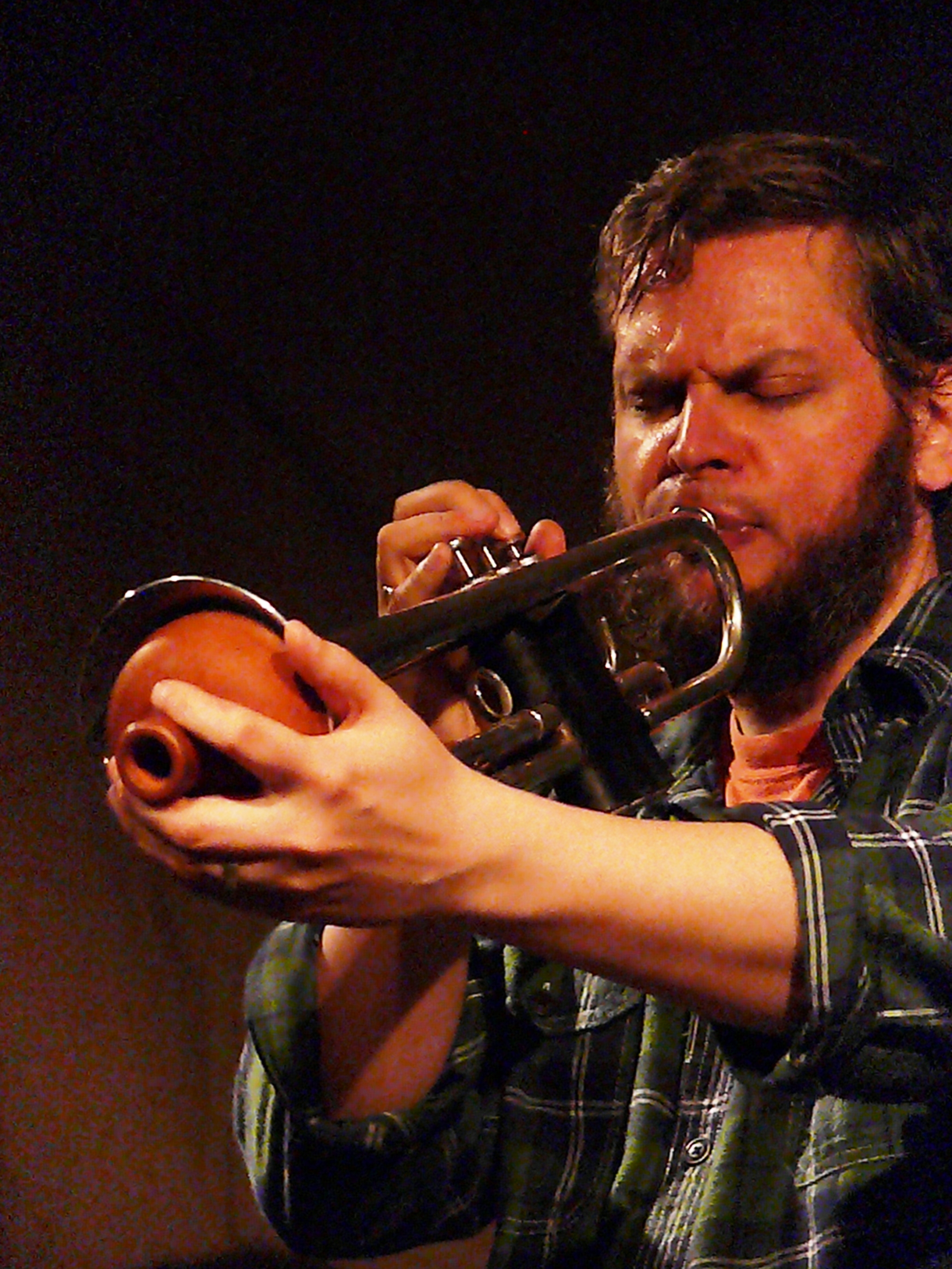 Nate Wooley at Cafe Oto, London in May 2011