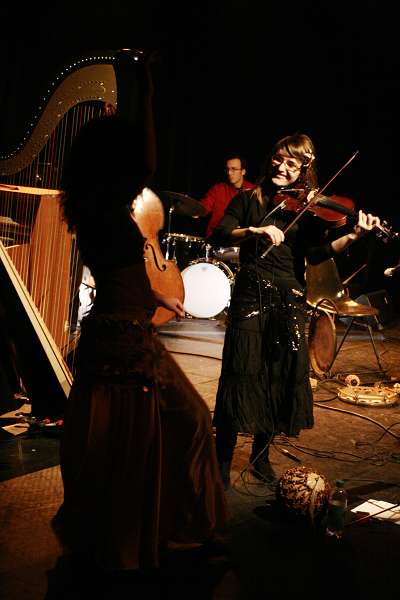 Erida Bega, Tobie Langel and Jamila Dorner with "Gilles Torrent World Jazz Sound" at la Traverse, Geneva, Switzerland, 2005