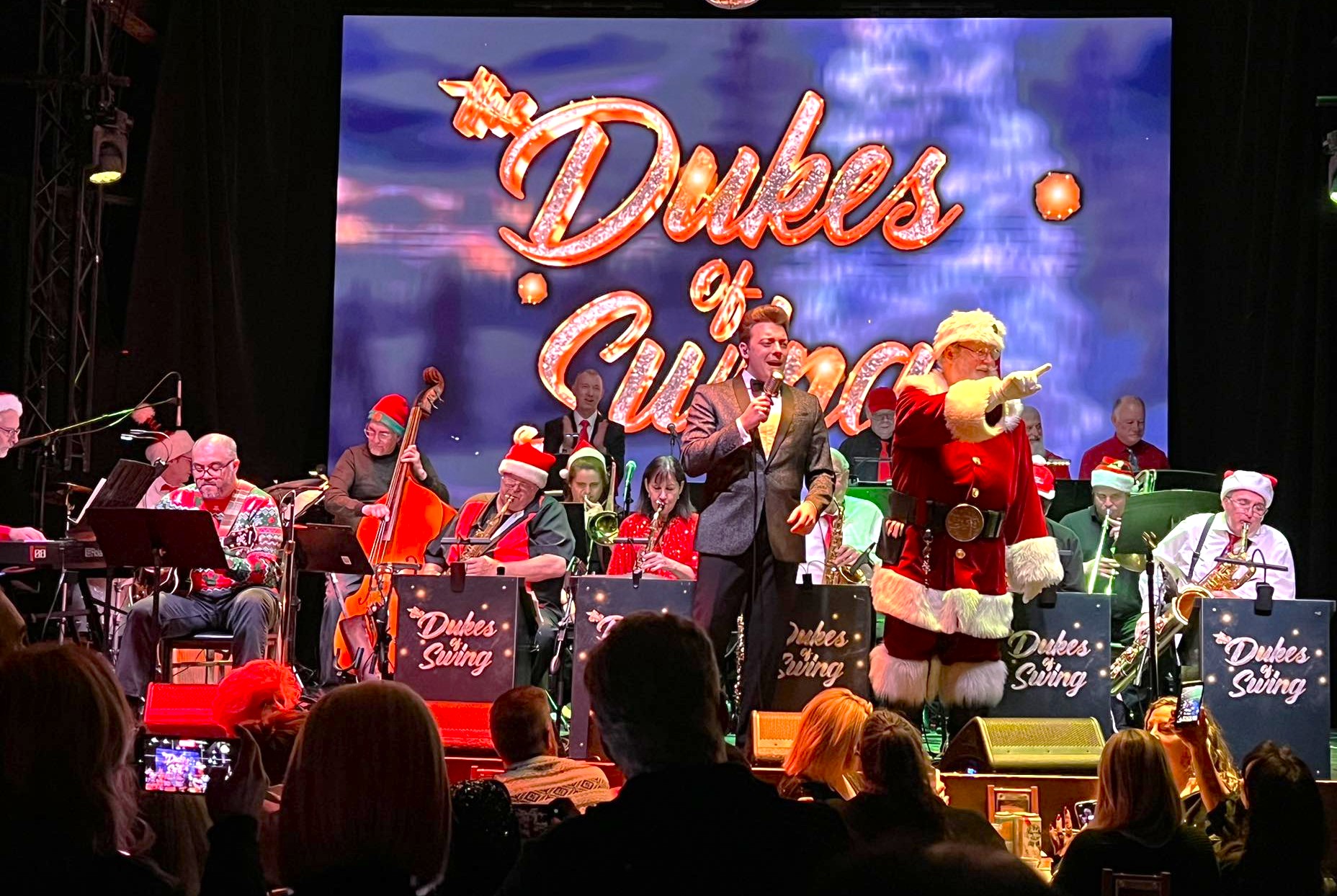 SANTA CLAUSE IS COMING TO TOWN