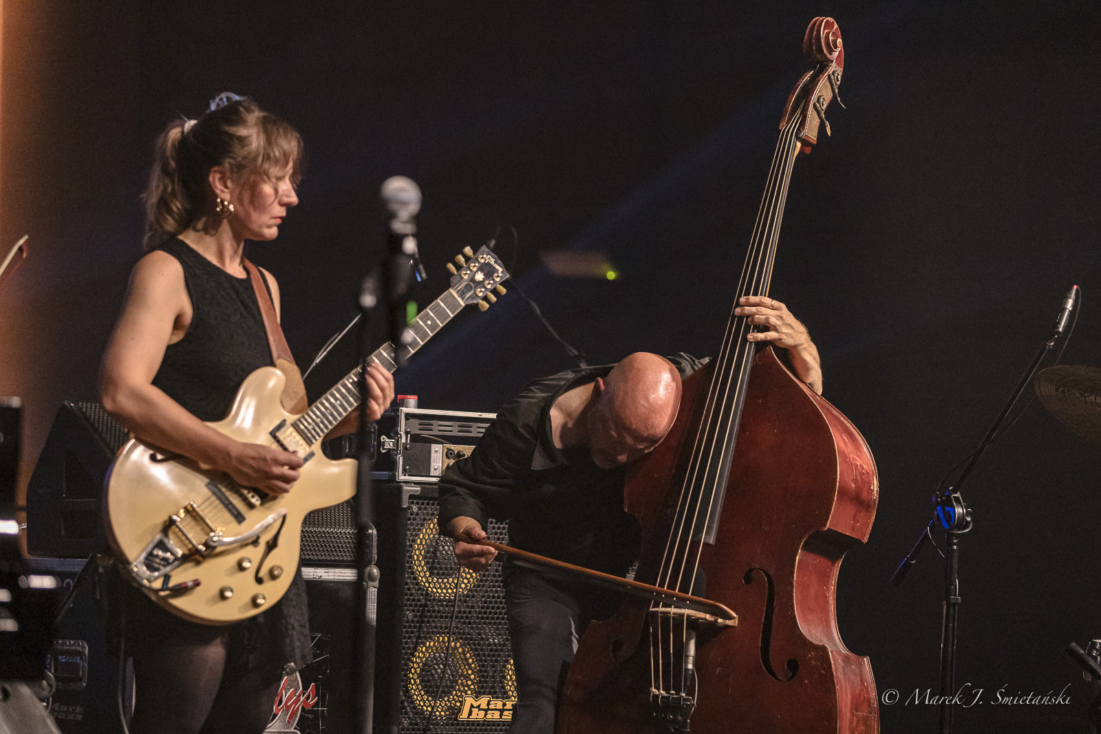 Hedvig Mollestad & Ingebrigt Håker Flaten — jazz photo by Marek J. Śmietański | All About Jazz