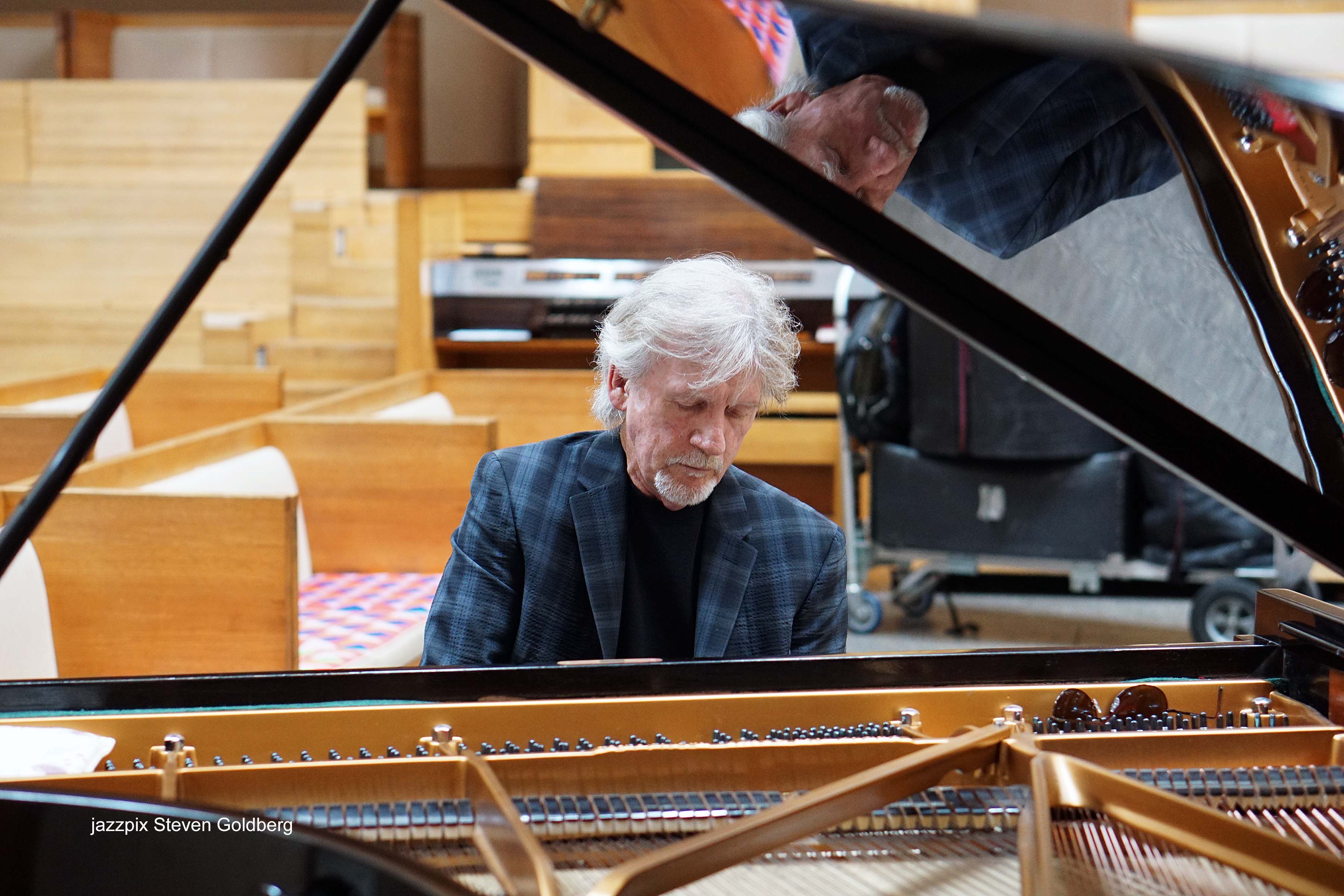 Alan Broadbent Trio at St. Peter's Mid-Day Jazz