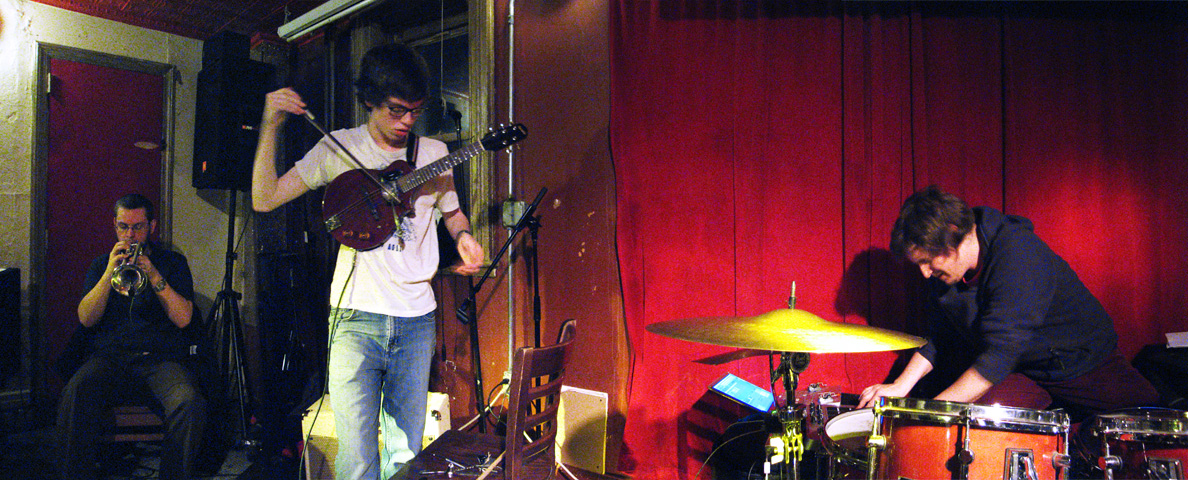 Malamute: Jim Black, Nate Wooley and Kieran Daly - Barbs 2007