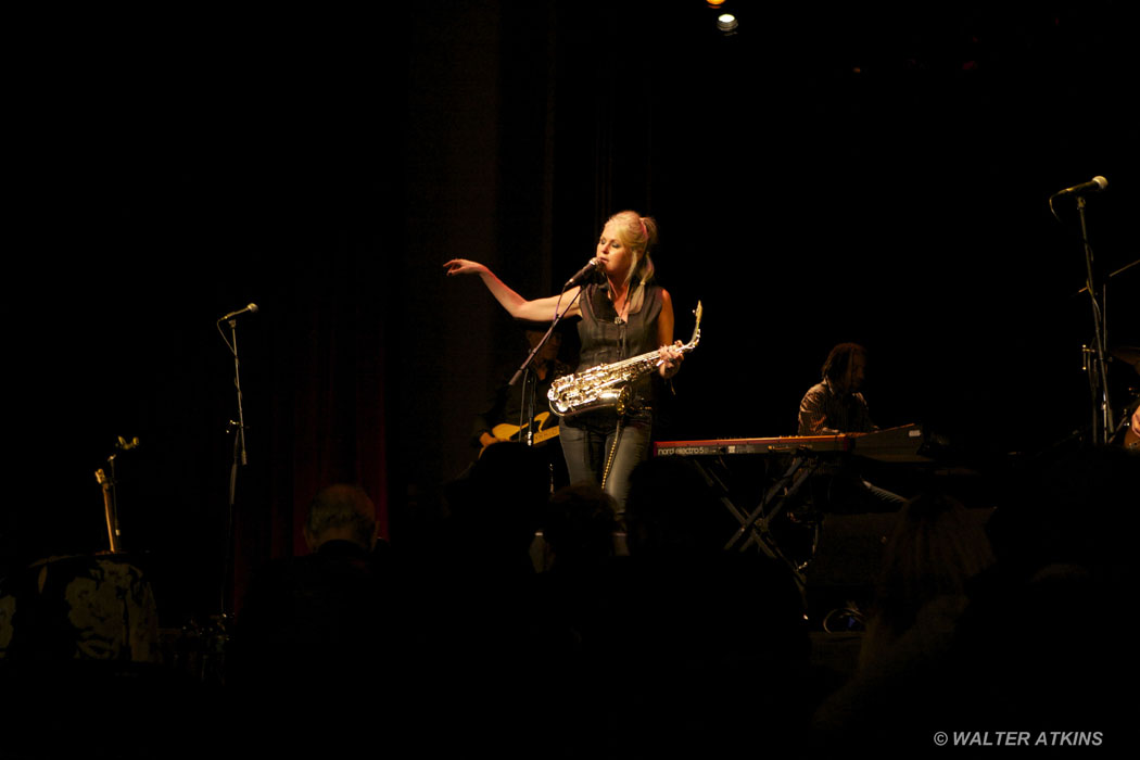 Mindi Abair & The Boneshakers At The Empress 2017