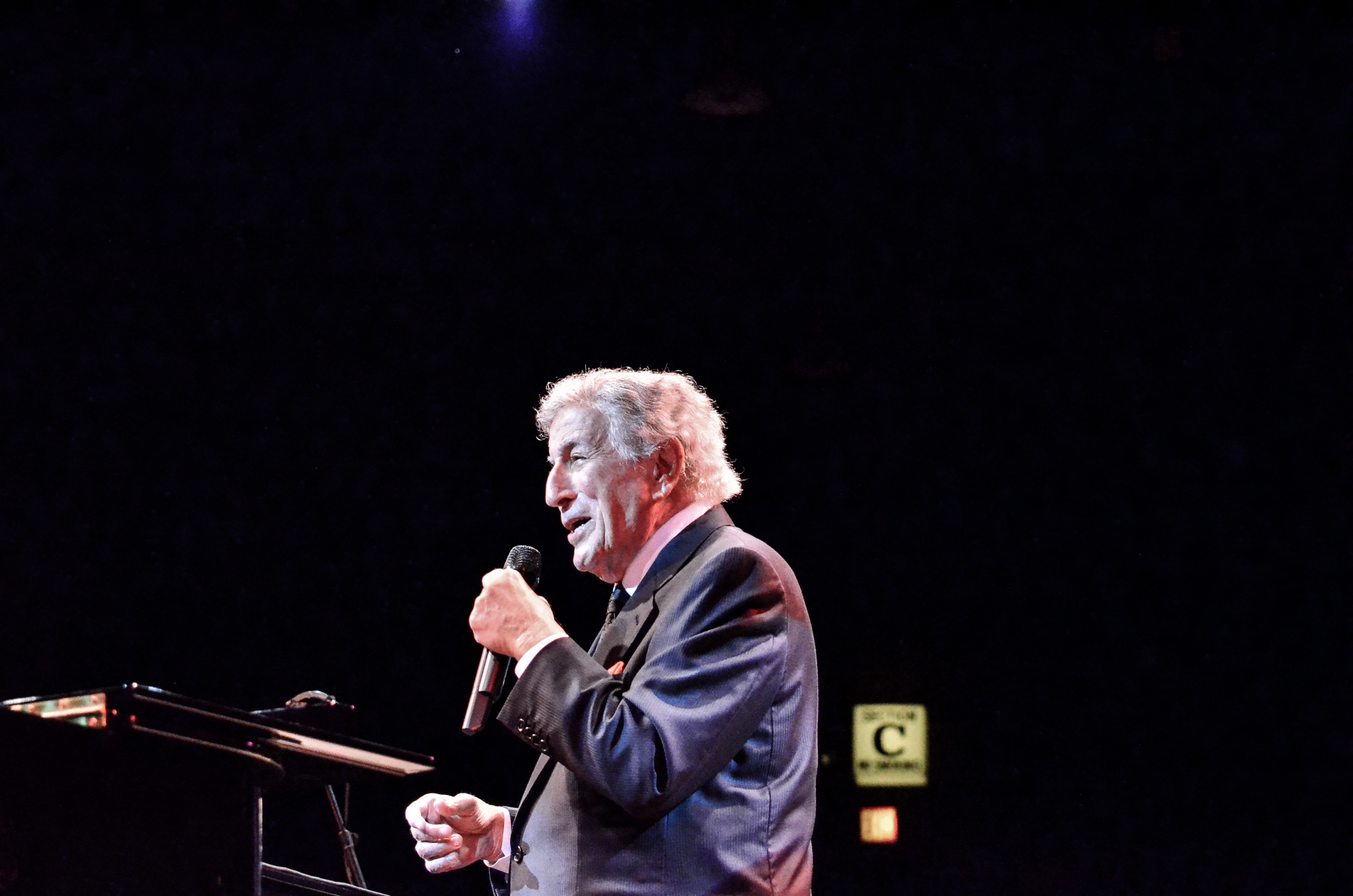 Tony Bennett at NYCB Theatre at Westbury on 11-20-2015.