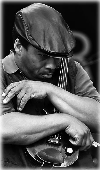 Lionel Young