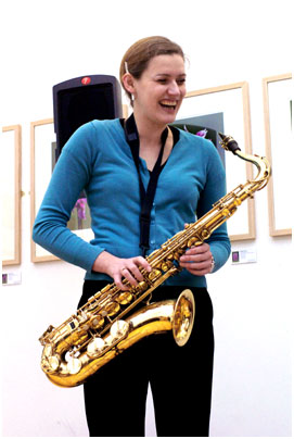 Jo Fooks 21735 Clocktower Cafe, Croydon, Surrey. January 2008 Images of Jazz