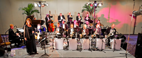 Florida Swing Orchestra, Lisa Kelly