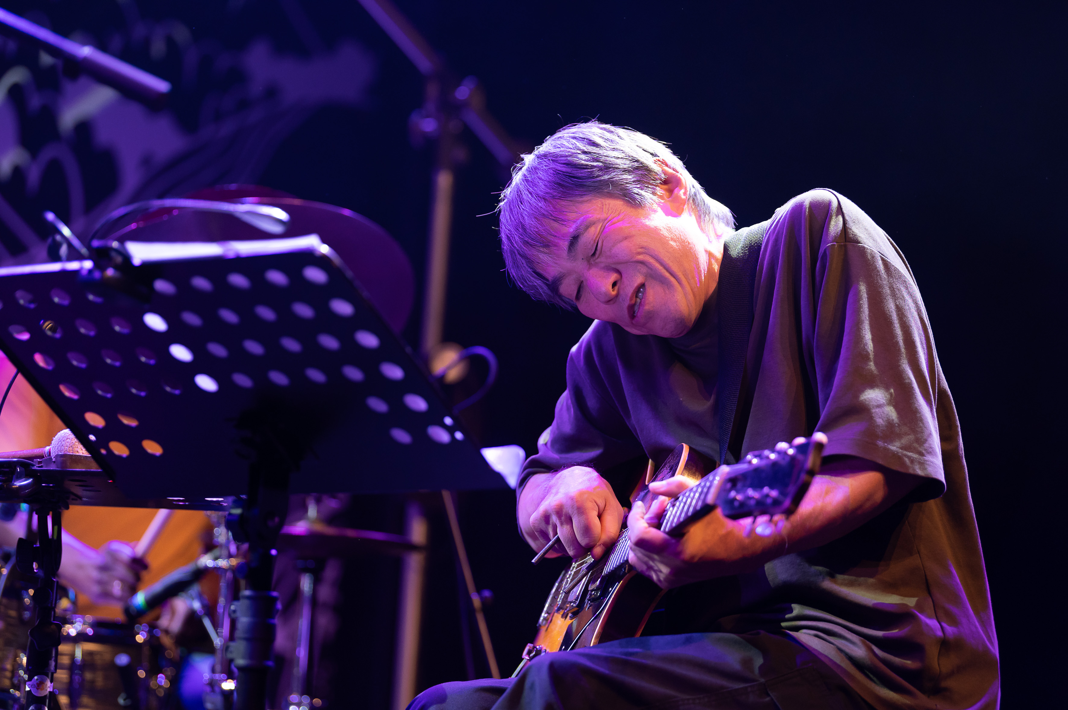 Otomo Yoshihide — jazz photo by Gabriele Guala | All About Jazz