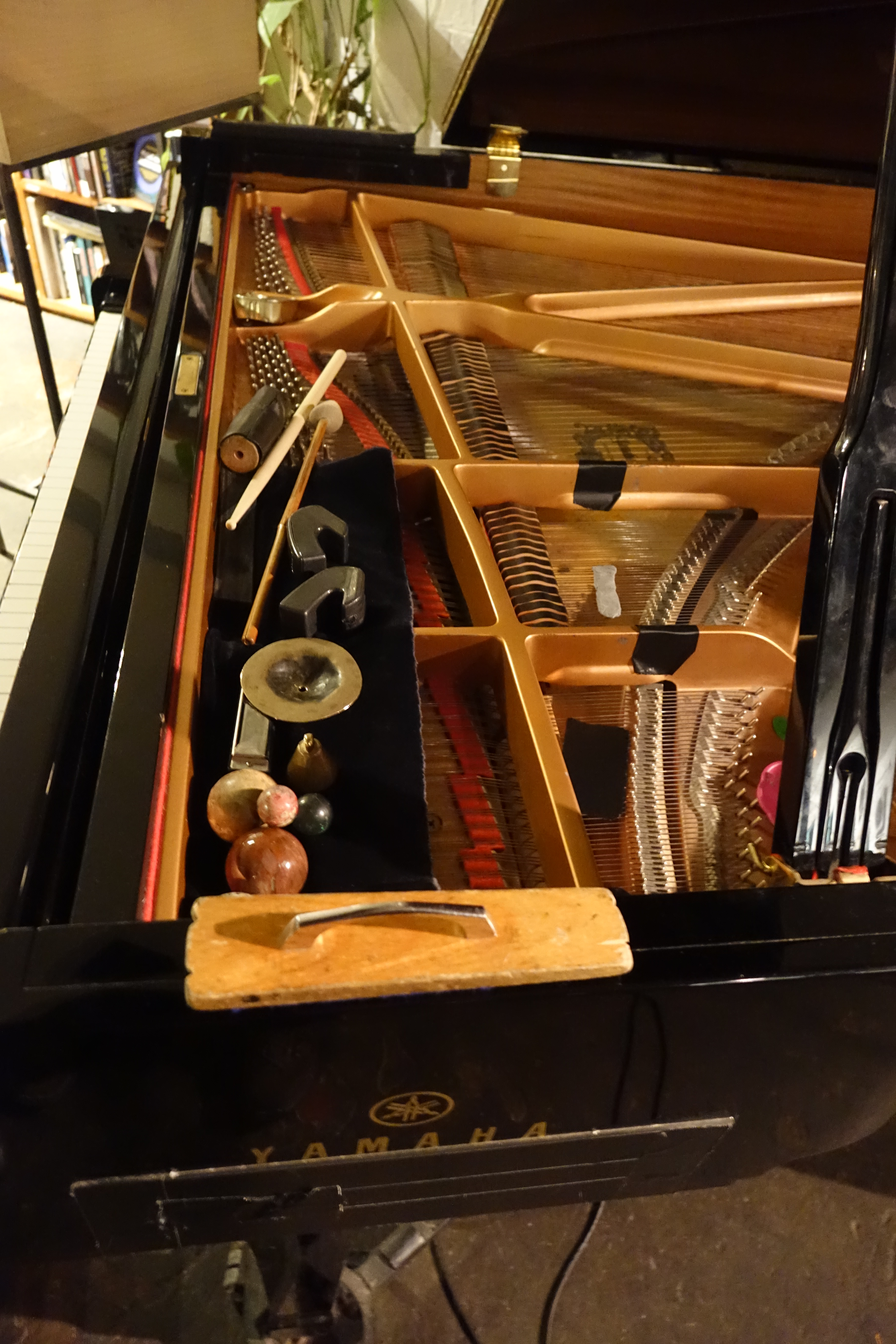 Sophie Agnel's inside piano implements at Cafe Oto on 25 October 2024