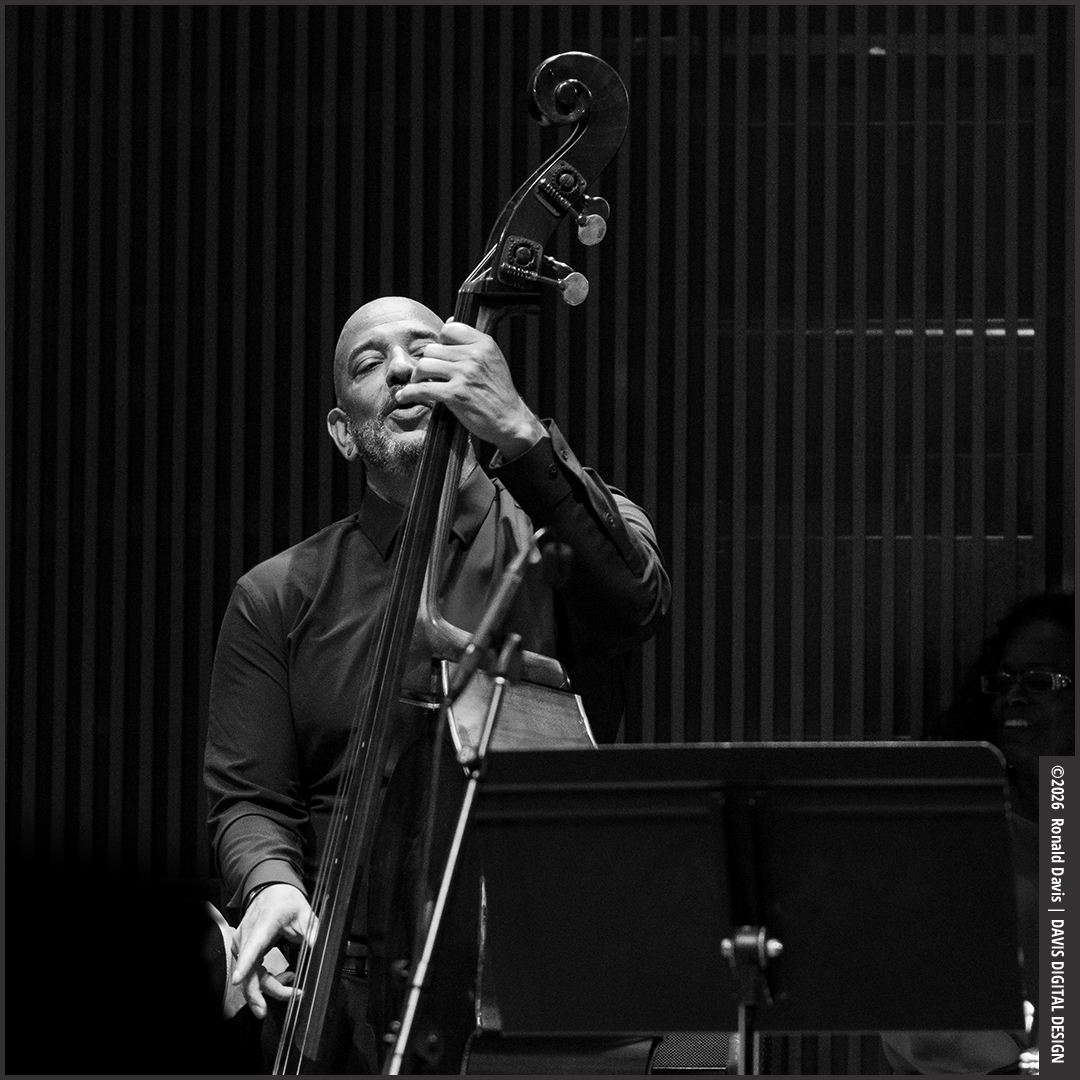Eric Revis at SFJAZZ — jazz photo by Ronald Davis | All About Jazz
