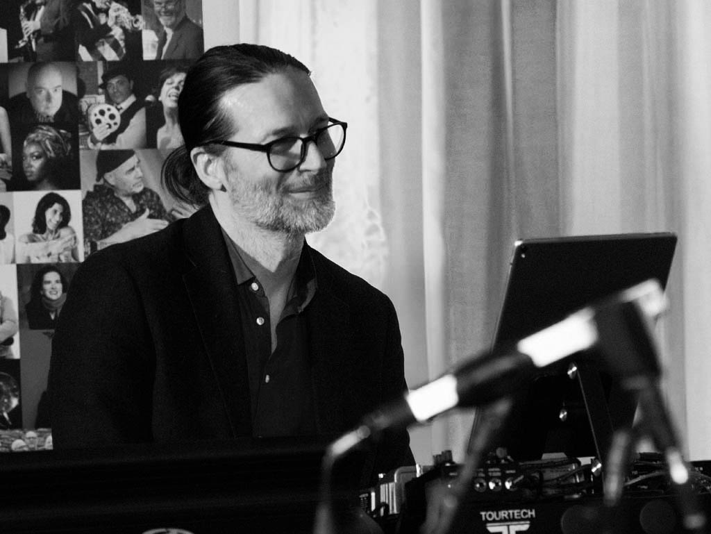 Bryan Corbett's Instrumental Groove Unit