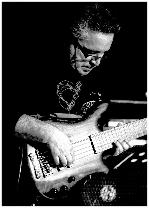 Solo Bass