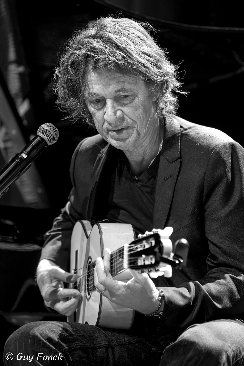 Dominic Miller 2024 — jazz photo by Guy Fonck | All About Jazz