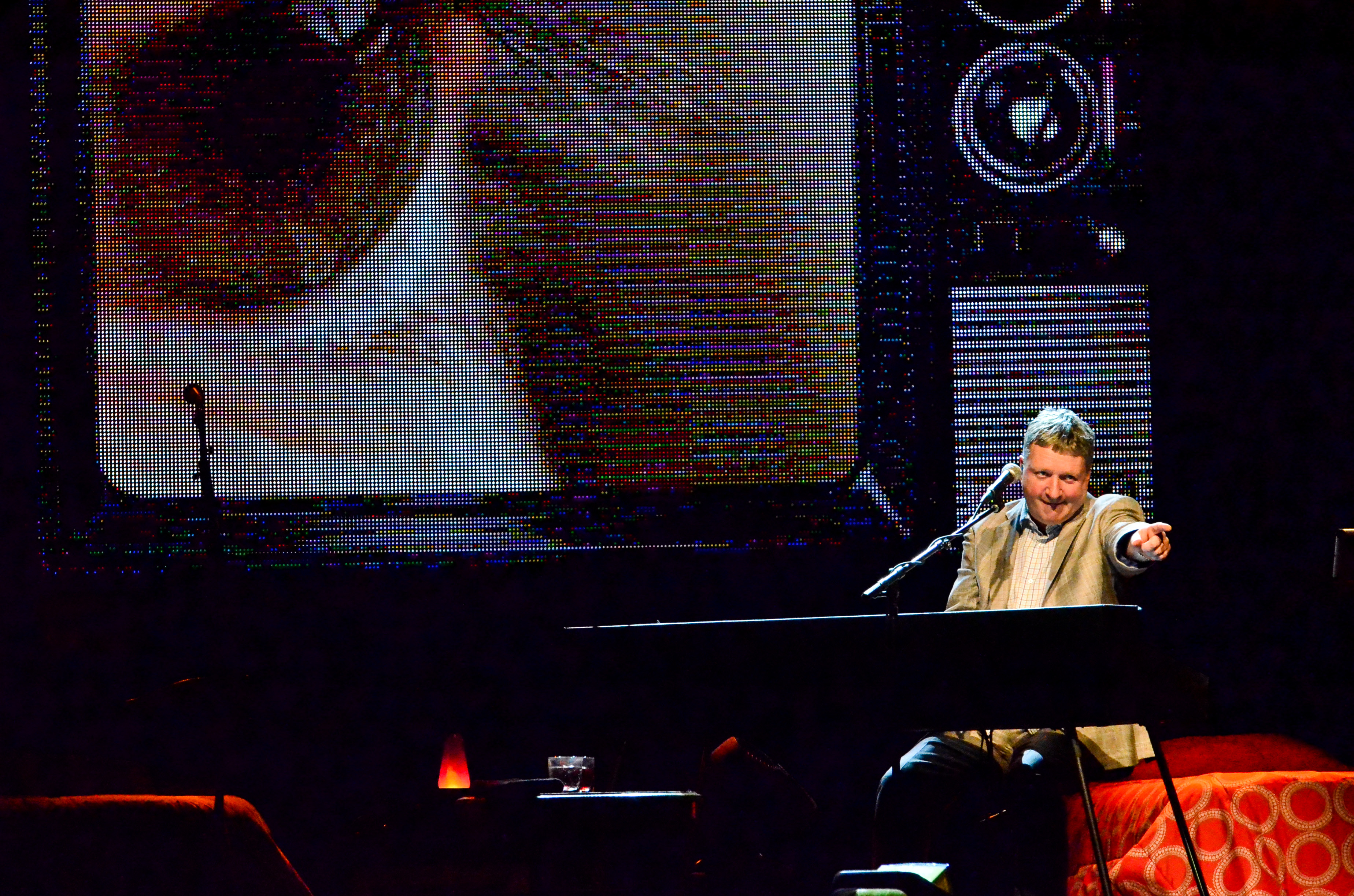 Difford & Tillbrook at the Paramount  in Huntington on 12-12-2015. 