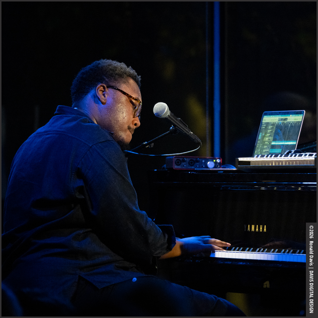 Jahari Stampley at SFJAZZ — jazz photo by Ronald Davis | All About Jazz