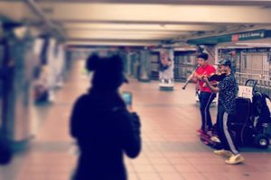 Duoyi and wuillys in herald square NYC — jazz photo by Duoyi Xi | All About Jazz