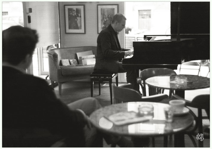 Dieter Khnlein — jazz photo by Nagy Nandor Ferencz | All About Jazz