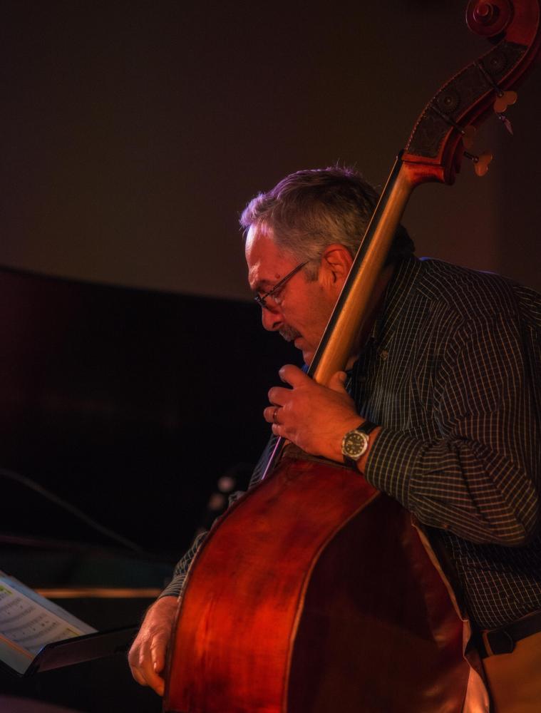 Milton Suggs with the John Toomey Trio