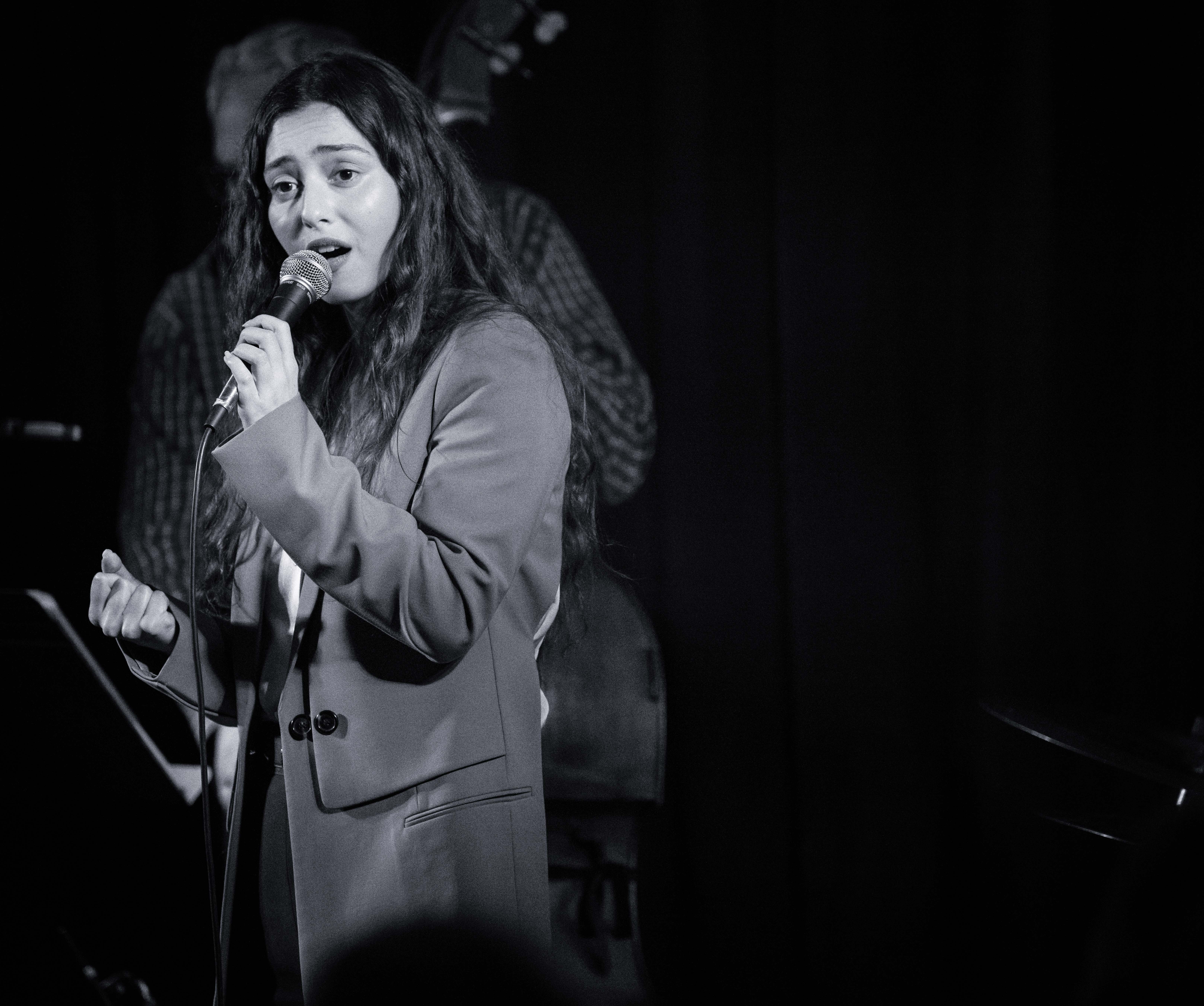 Anaïs Reno — jazz photo by Mark Robbins | All About Jazz