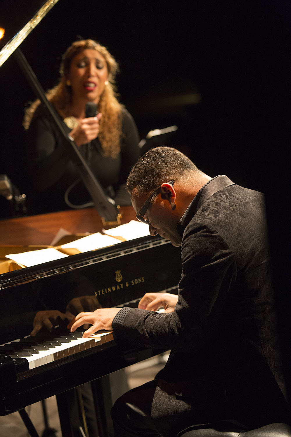 Gonzalo Rubalcaba and Esperanza Fernández 